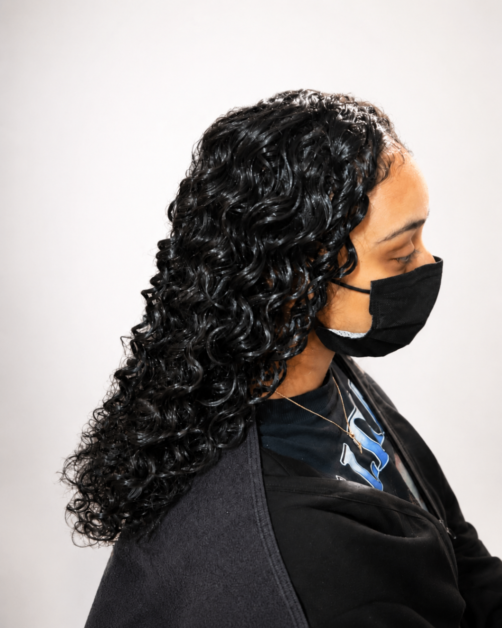 Wet look curls style
